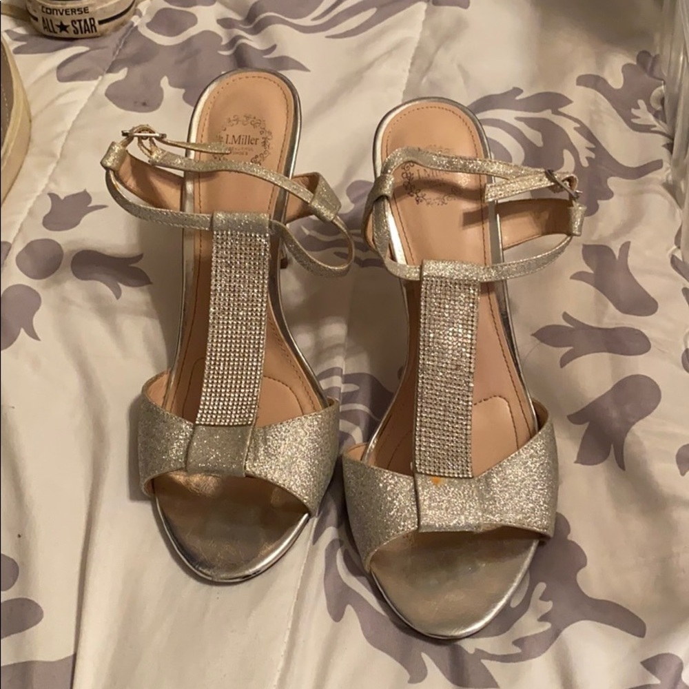 Elegant silver heels